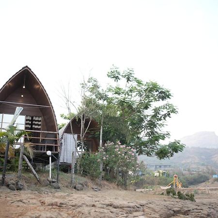 Samadhan Resort And Boating Poona Buitenkant foto