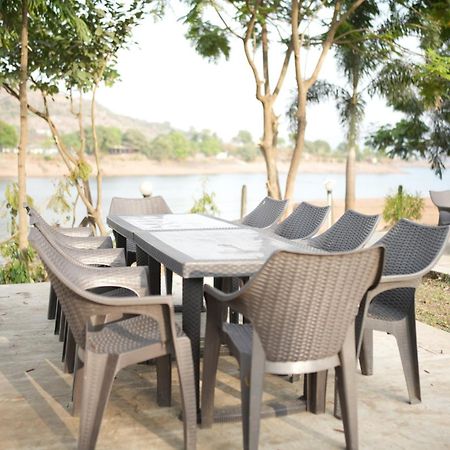 Samadhan Resort And Boating Poona Buitenkant foto