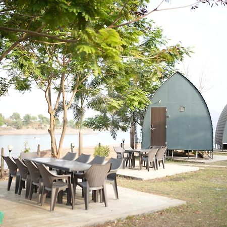Samadhan Resort And Boating Poona Buitenkant foto