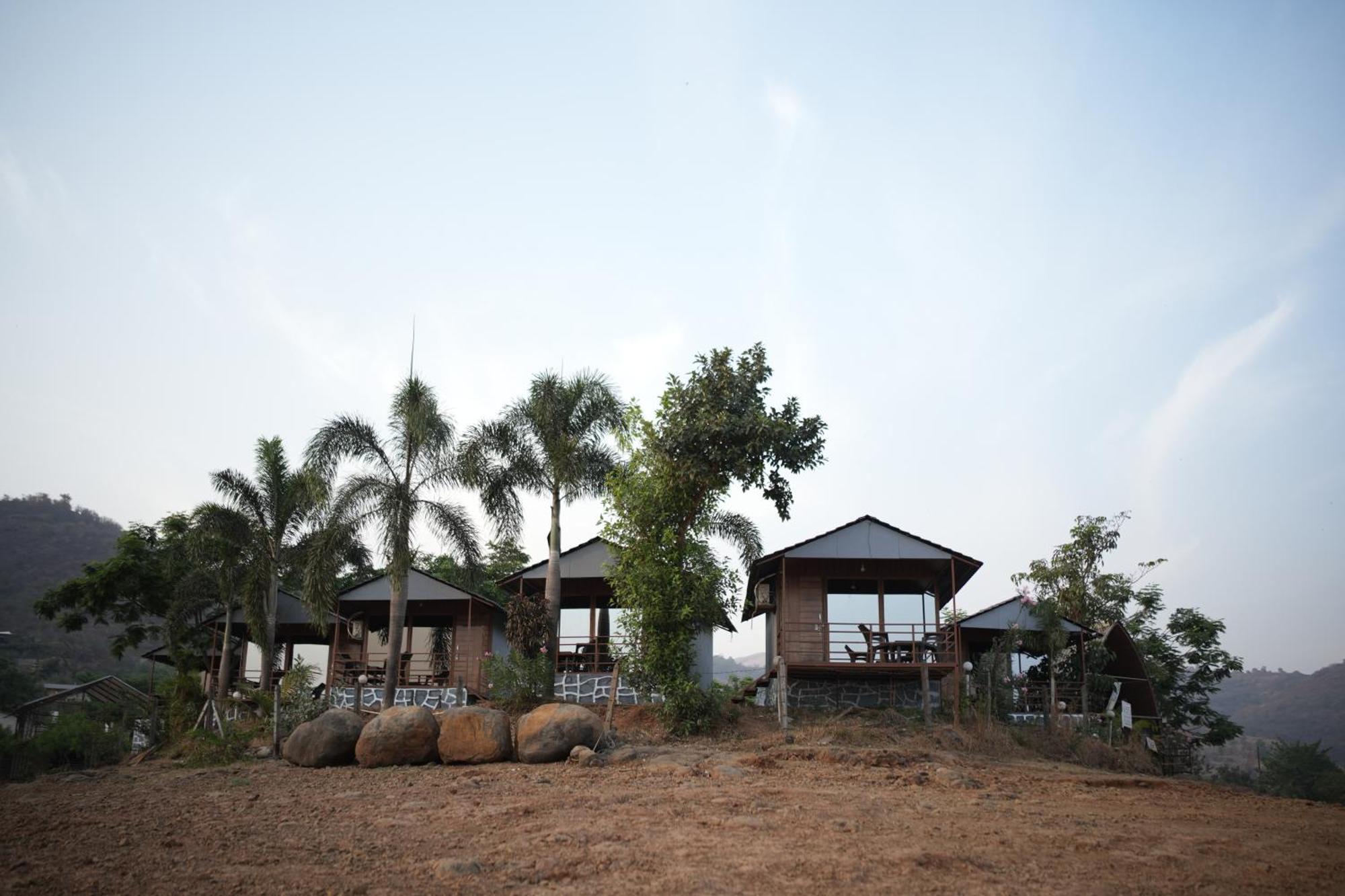 Samadhan Resort And Boating Poona Buitenkant foto